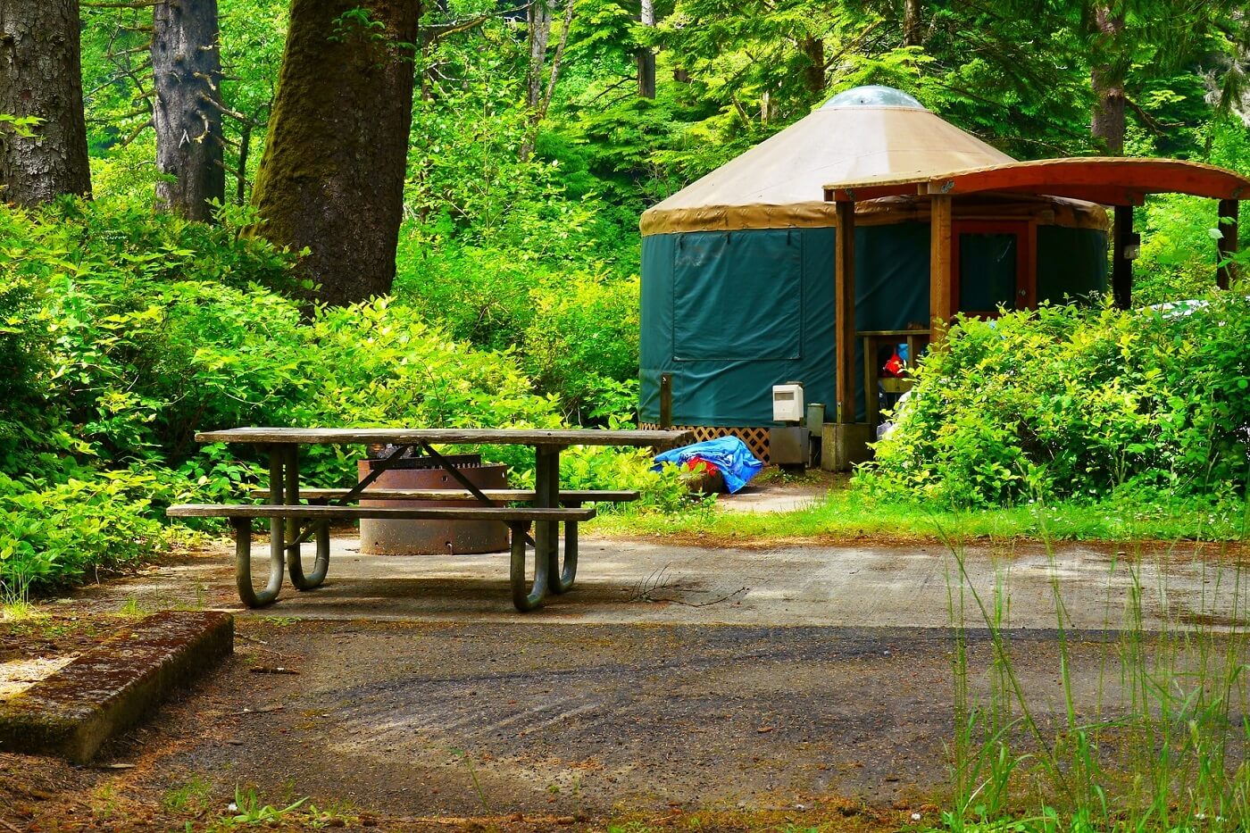 camping yurt at Beverly Beach, Oregon