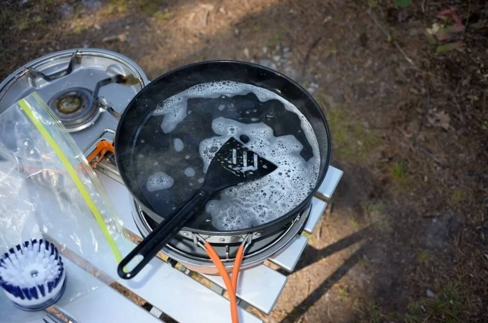 cleaning camping cookware