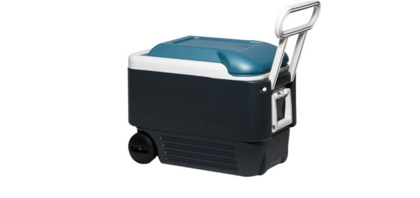 Igloo MaxCold Roller Cooler With Wheels