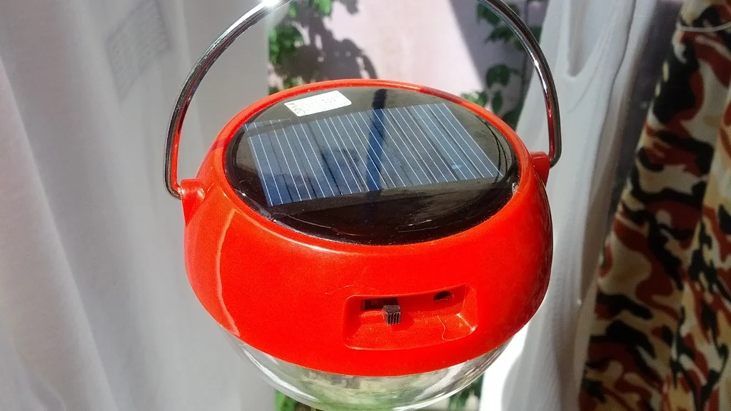 camping lantern with built-in solar charger