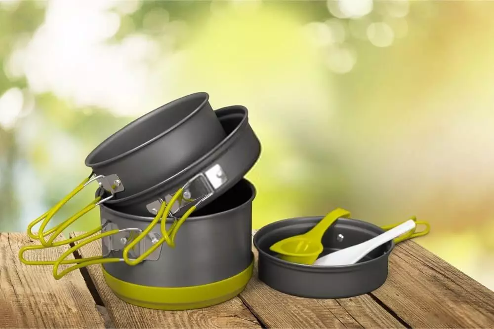 camp cookware pieces