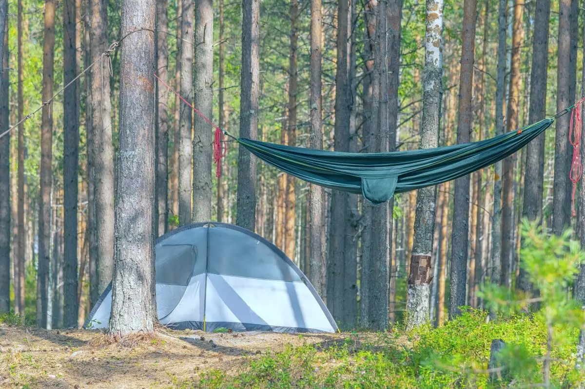 hammock versus tent camping