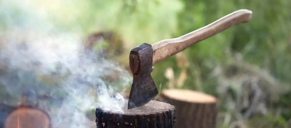 splitting camping axe handle