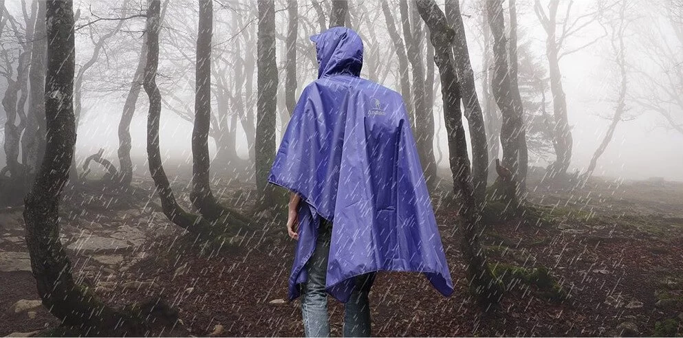 Adults Emergency Wet Weather Reusable Waterproof Hooded Rain Hiking Poncho